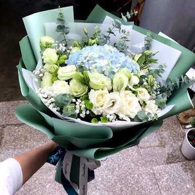 送蓝绣球花是什么意思，送蓝绣球花是什么意思？
